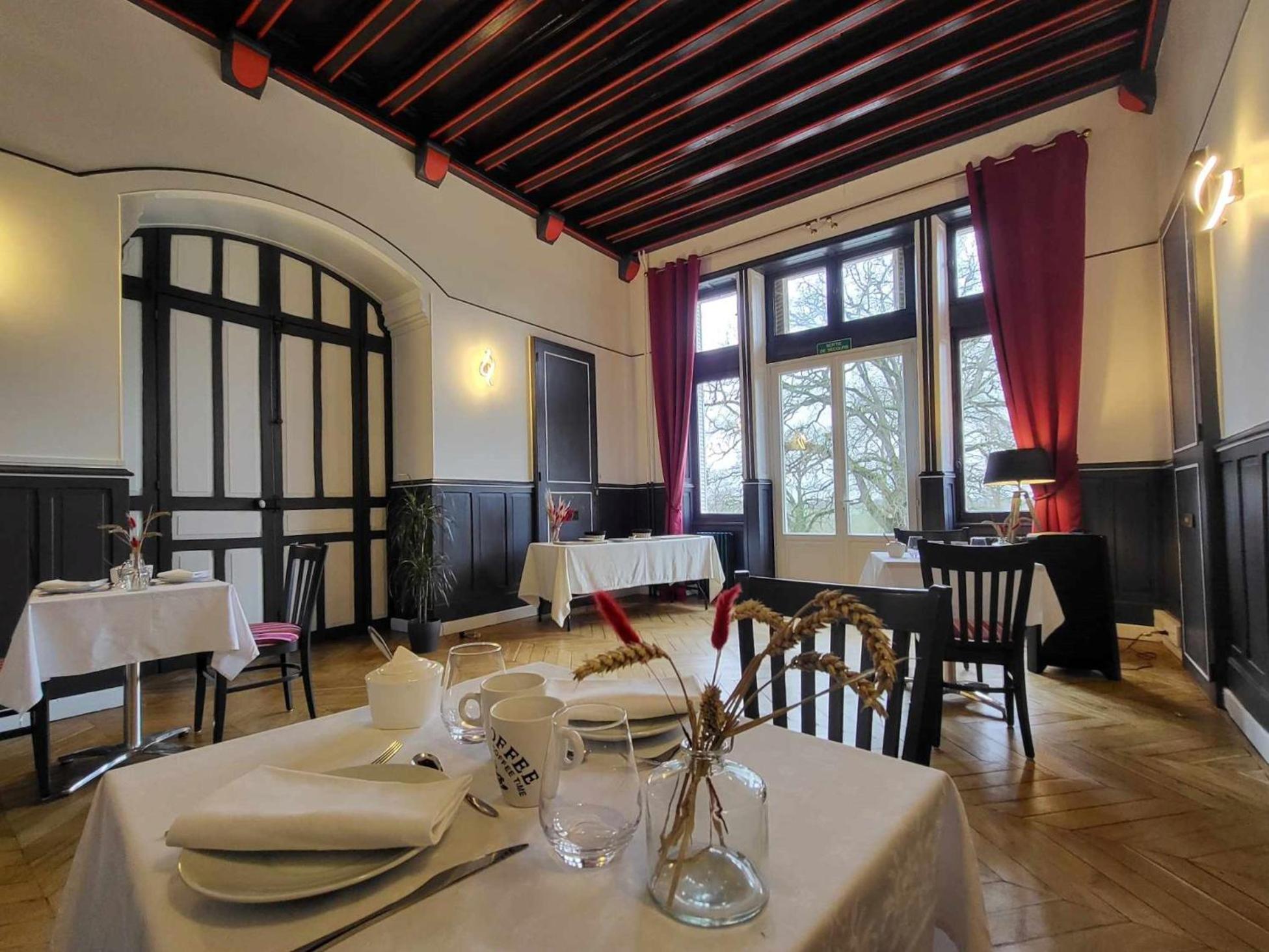 Chateau De La Rose Cluis Kültér fotó